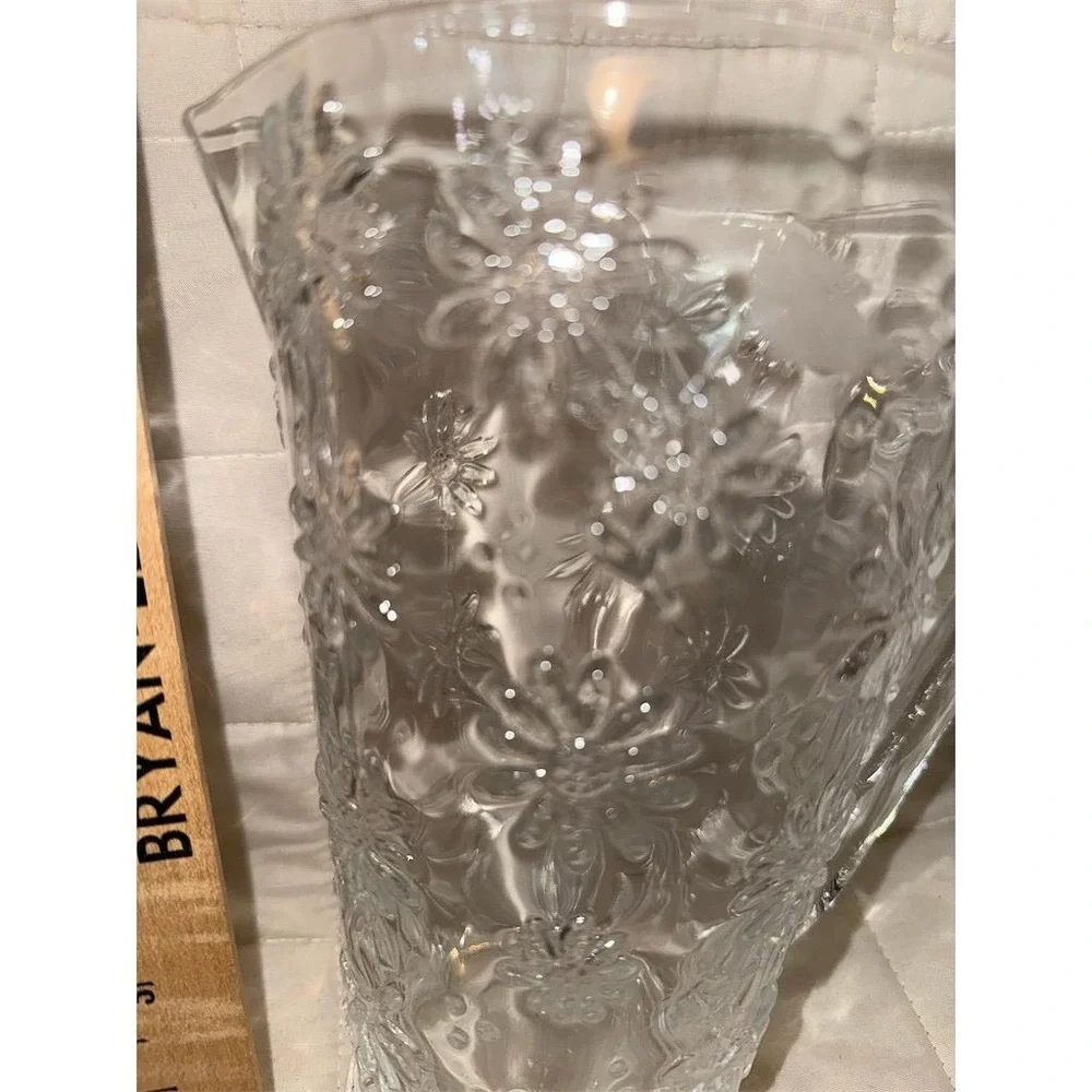 Vtg Embossed Daisy Glass Pitcher Clear Floral Design 7.25